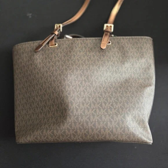 Michael Kors Jet Set Travel MD DBL Pocket Tote Mocha Brown 35H3GTVT8B NEW - Picture 3 of 11